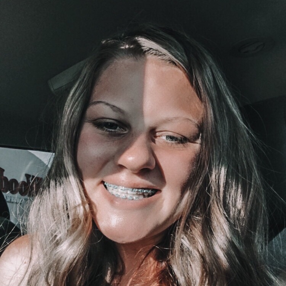 Meet your Posher, Kourtnee